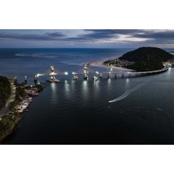 Paraná com a maior queima de fogos da história do Litoral na Ponte de Guaratuba